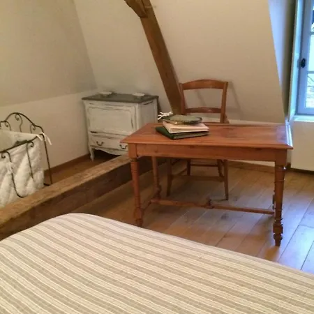 La Mouliniere, Jolie Longere Du Xviie