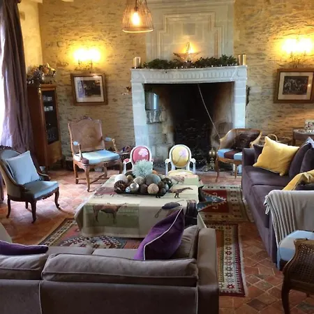 Bed & Breakfast La Moulinière, Jolie Longère Du Xviiè 25, Chemin De La Source La Jaille-Yvon